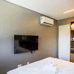Apto Completo Com Piscina A 200M Da Praia Skc0414