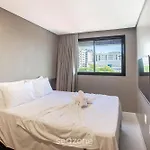 Apto Completo Com Piscina A 200M Da Praia Skc0414